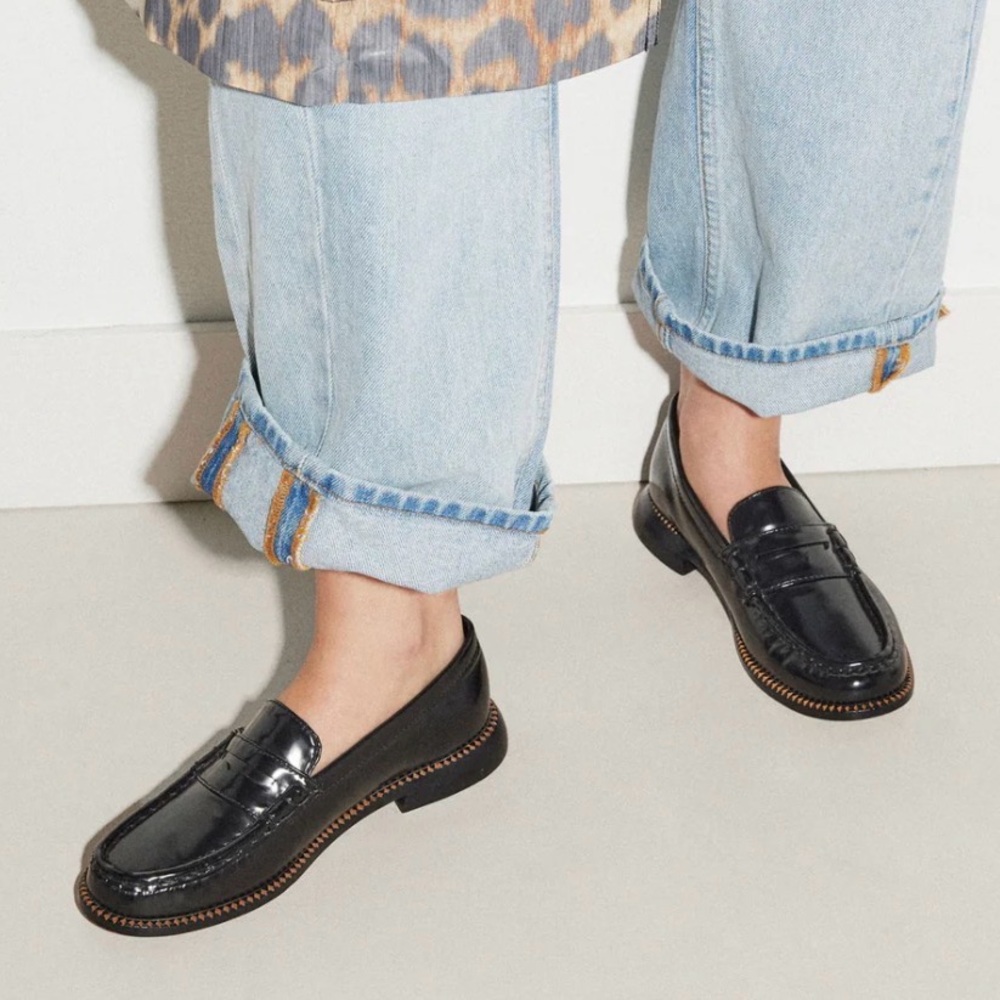 Freda Salvador Elba Penny Black Loafers